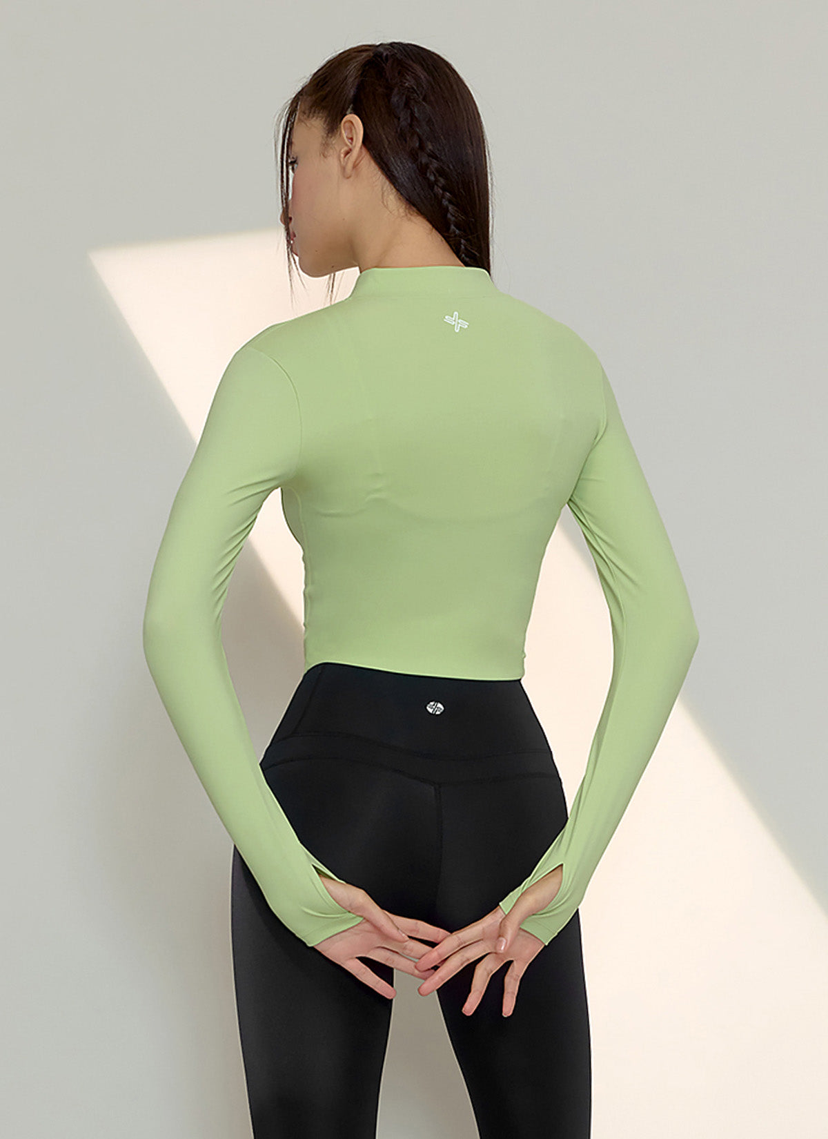 Black Label Signature Life Cropped Zip-up Jacket