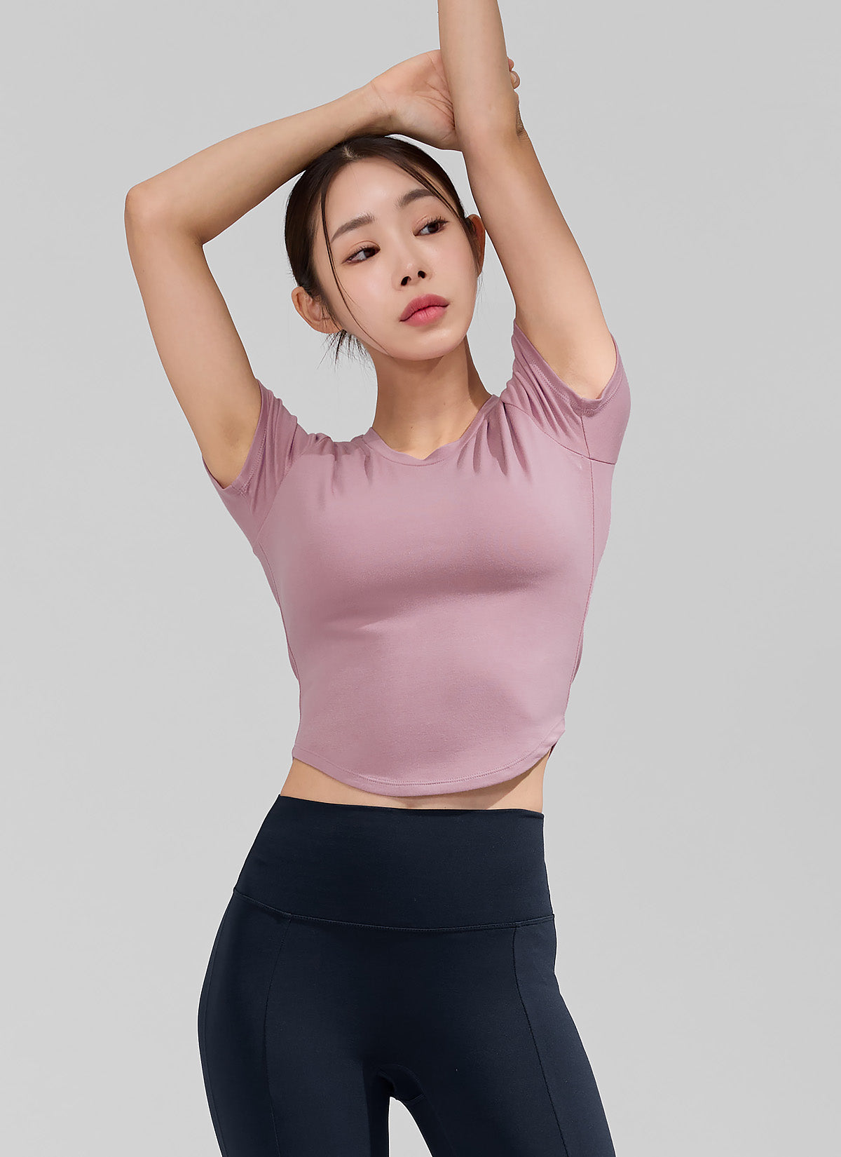 Soft Tension Round Crop Top