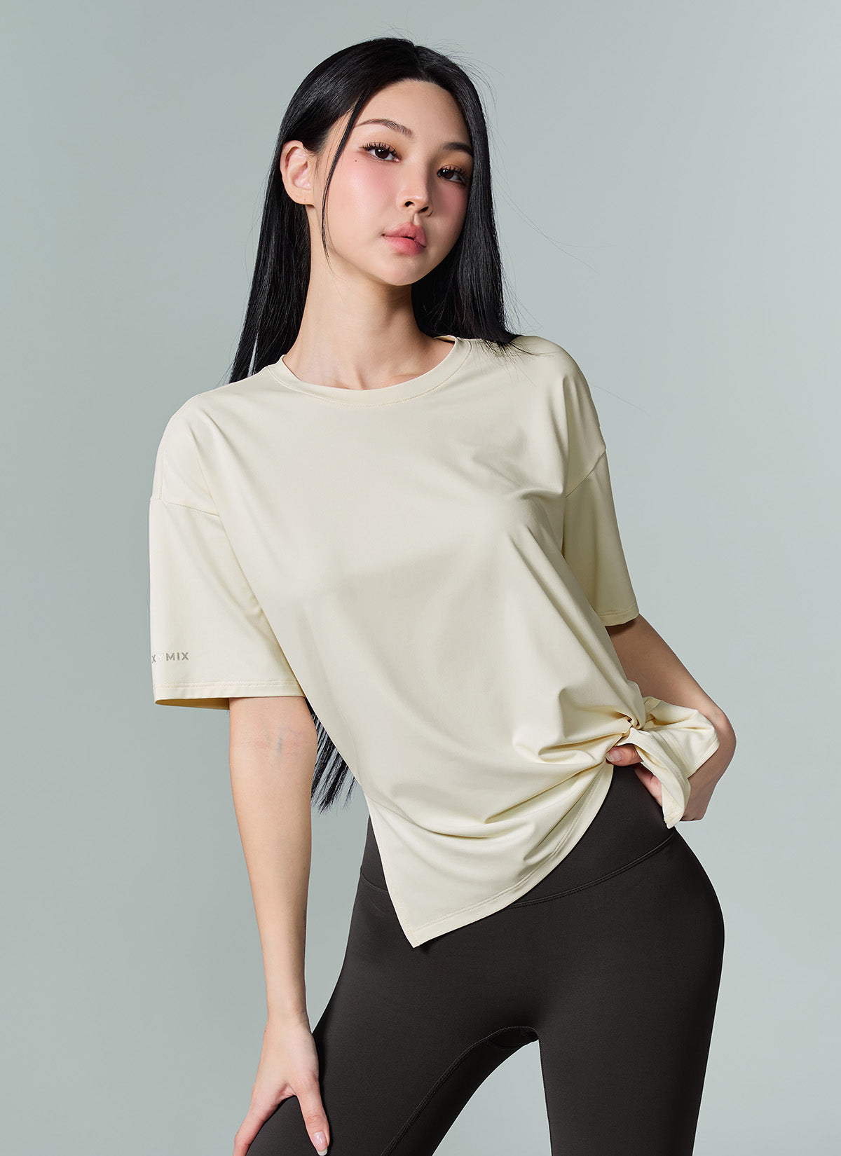 Ice Feather Light 2.0 Unbalanced Loose Fit Short Sleeve
