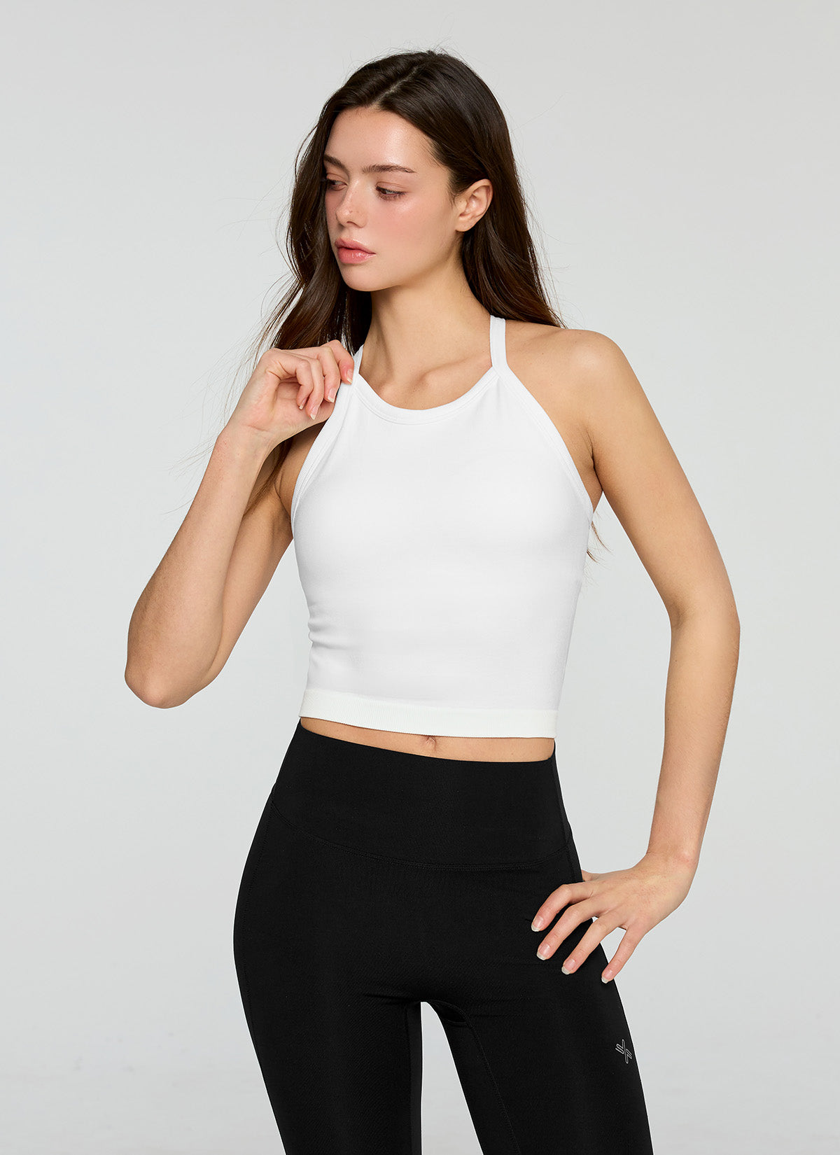 Air Seamless Halter Neck Cropped Top