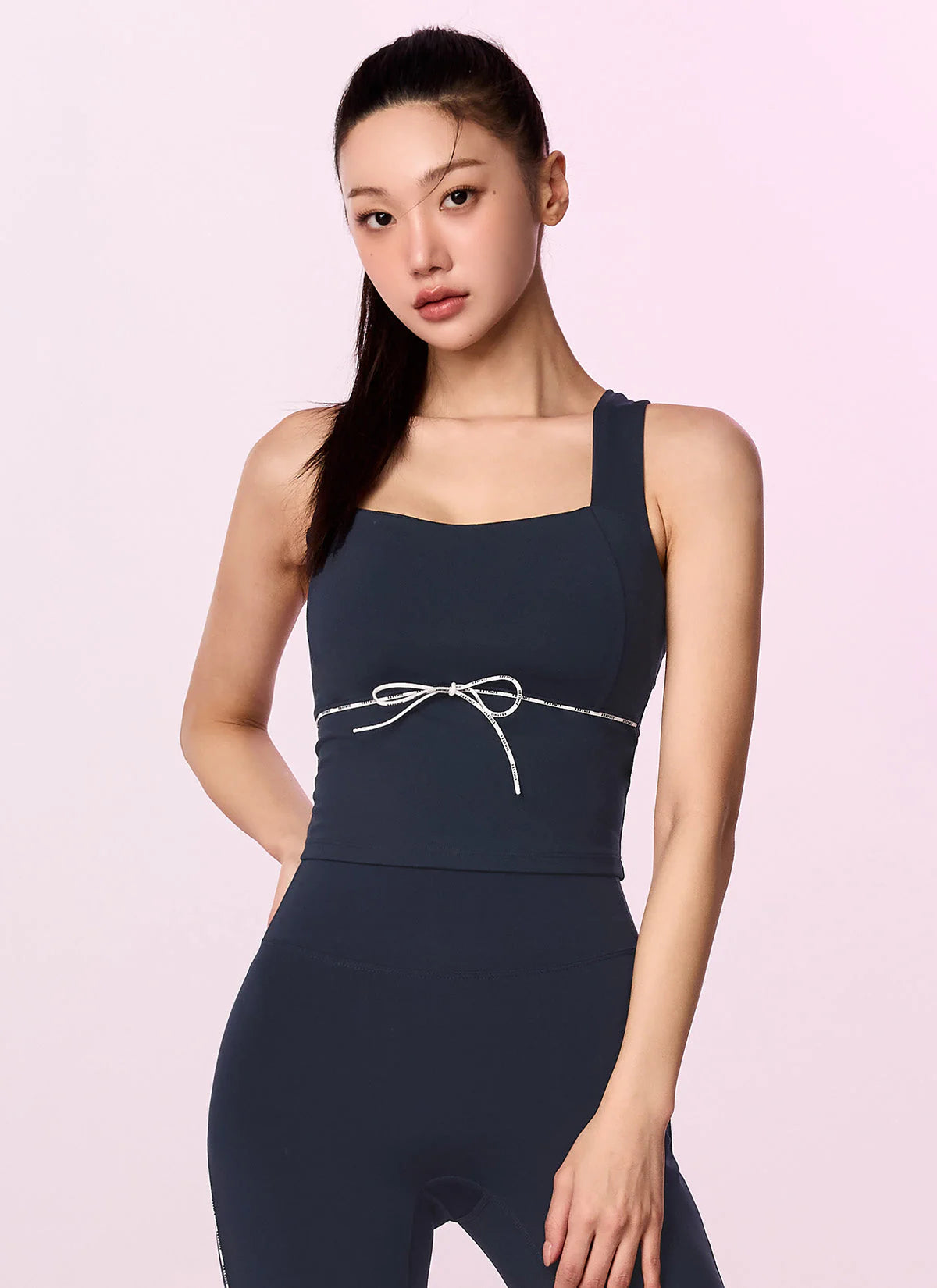 [2 FOR] Comfort Fine Logo Piping Cropped Top