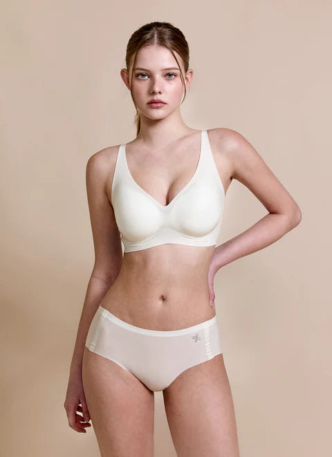 [SET] Every Light Tank-Style Bra & Panty