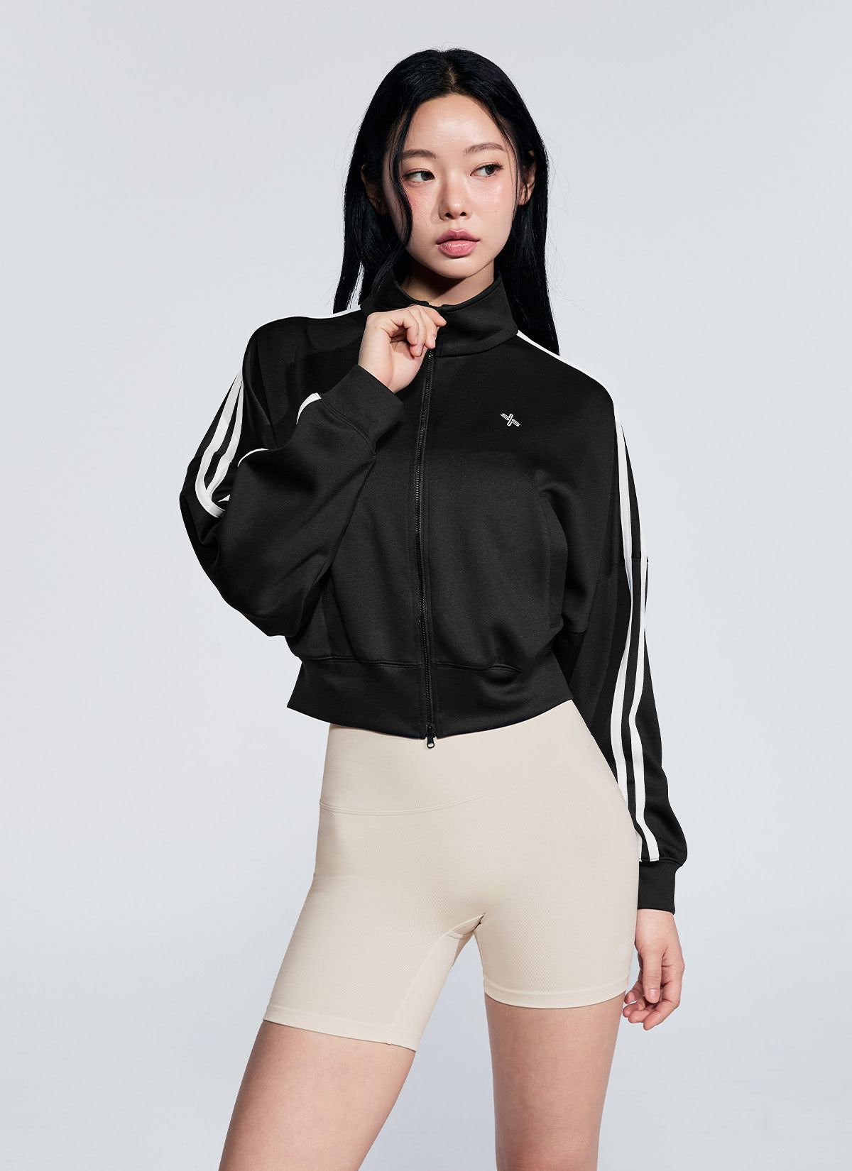 [SET] XELLA Light Round Sleeveless & XELLA Intension 3 Biker Shorts
