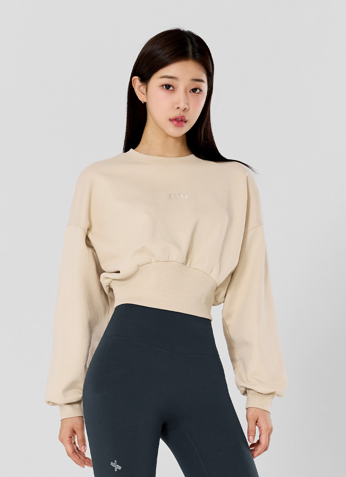 Wide-Band Cropped Sweatshirt