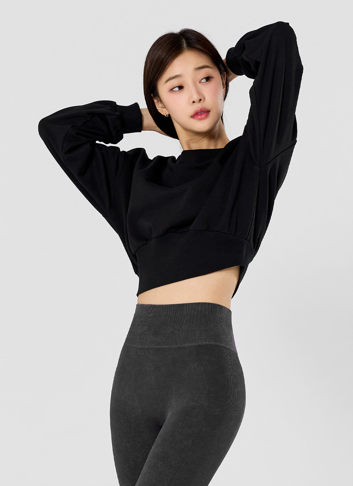 Wide-Band Cropped Sweatshirt