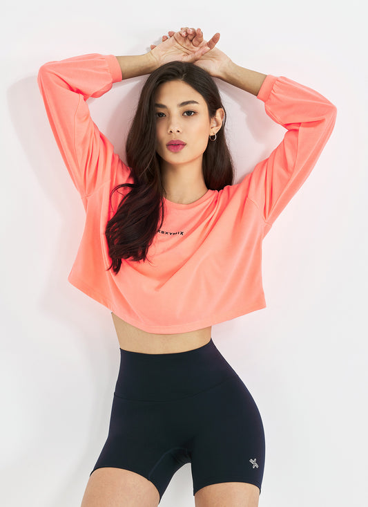 Loose Fit Cropped Long Sleeve