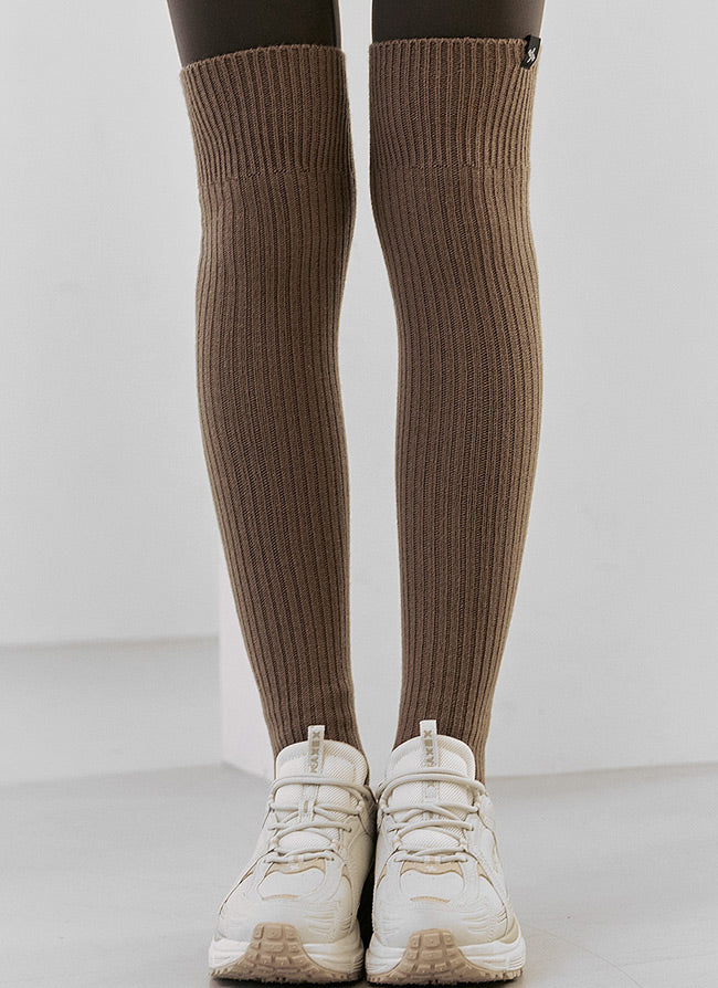 Knitting Knee High Socks