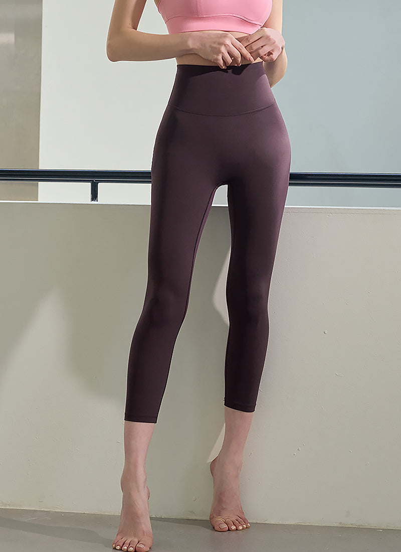 Black Label 330N Capri Leggings