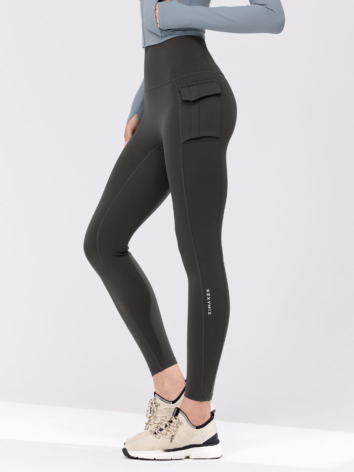 Black Label Signature 360N Out Pocket Leggings