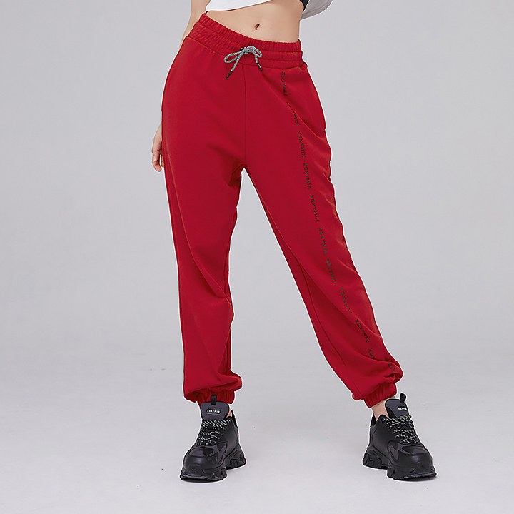 Lettering Training Jogger Pants_Spicy Red