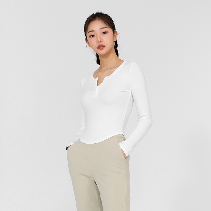 Soft Ribbed Button Long Sleeve_Ivory