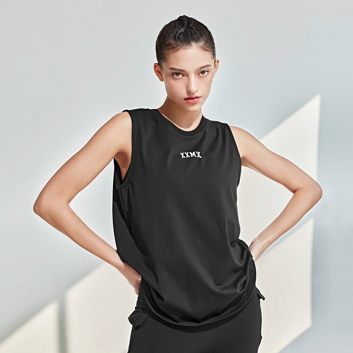 Cool Touch Light Coverup Sleeveless_Black